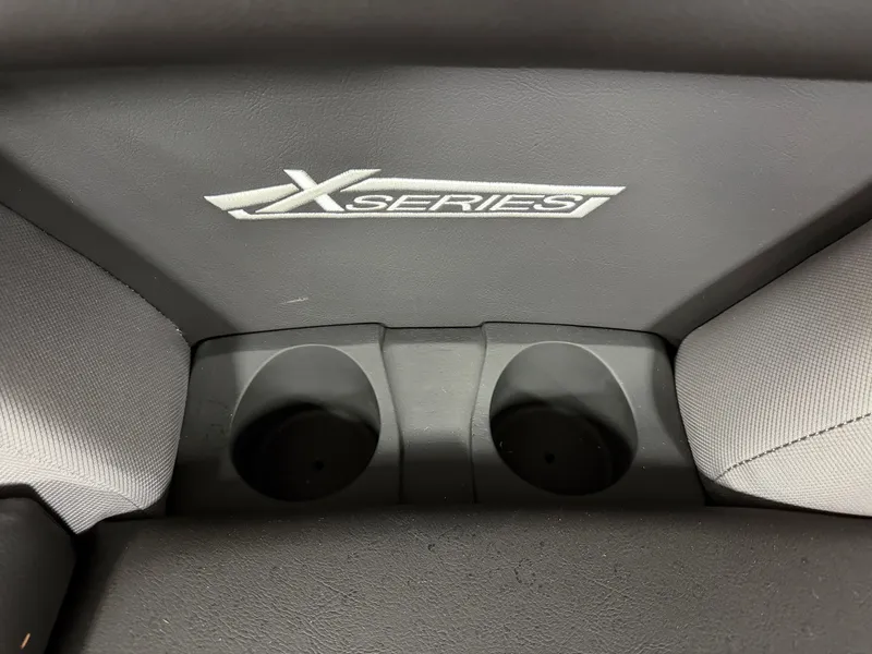 Slide: The Image of Sylvan MIRAGE X3 DLZ BAR 2026 - 8