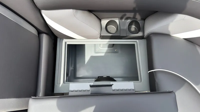 Slide: The Image of Sylvan MIRAGE X1 CLZ DH 2026 - 16