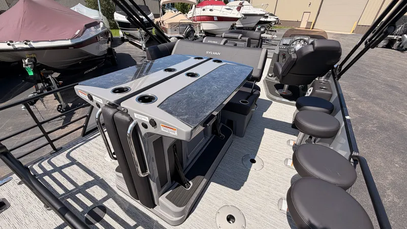 Slide: The Image of Sylvan MIRAGE X3 DLZ BAR 2026 - 60