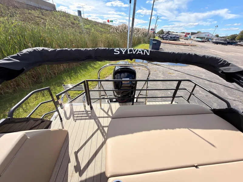 Slide: The Image of Sylvan Mirage 8520 CLZ DH 2027 - 55