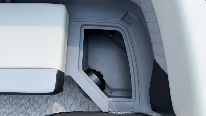 Slide: The Image of Starcraft VX 22 Q DH 2027 - 15