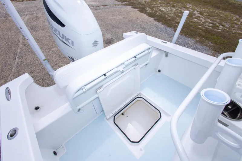 Slide: The Image of 2026 Albury Brothers 23 Forward Seating boat with Suzuki engine, featuring spacious deck and storage. - 40