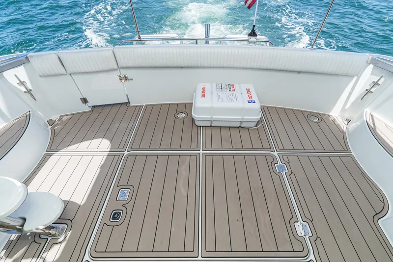 Slide: The Image of Carver Yachts 530 Voyager Pilothouse 1999 - 63