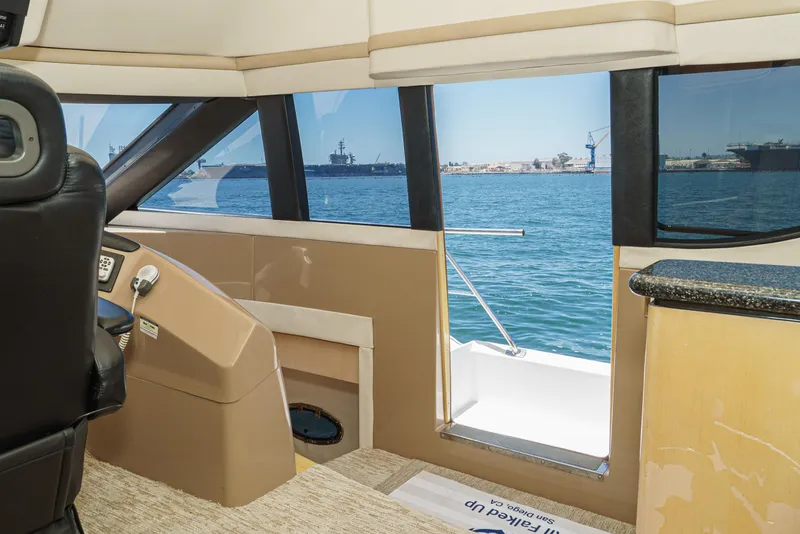 Slide: The Image of Carver Yachts 530 Voyager Pilothouse 1999 - 71