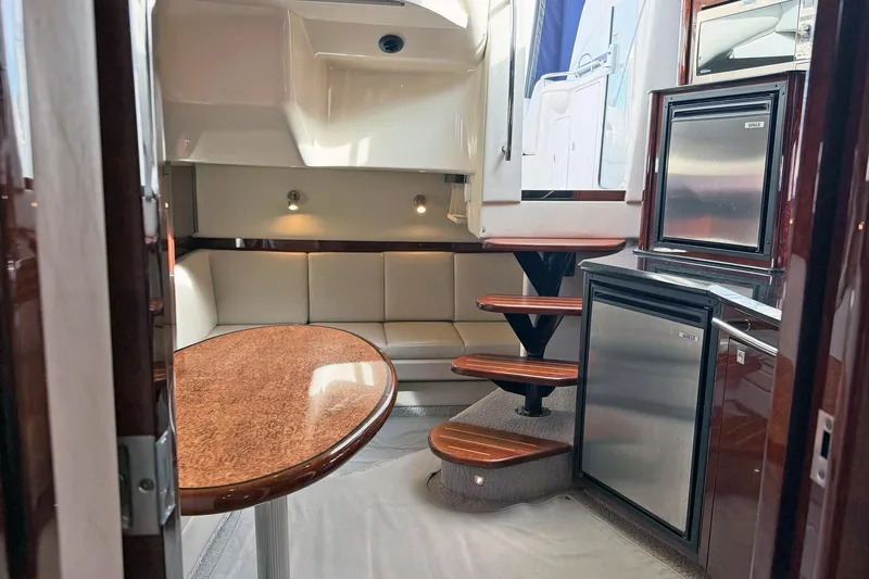 Slide: The Image of Sea Ray 390 Sundancer - Looking Aft - 2