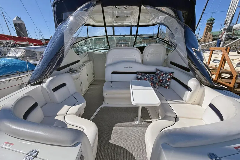 Slide: The Image of Sea Ray 390 Sundancer - Looking Forward Exterior - 9