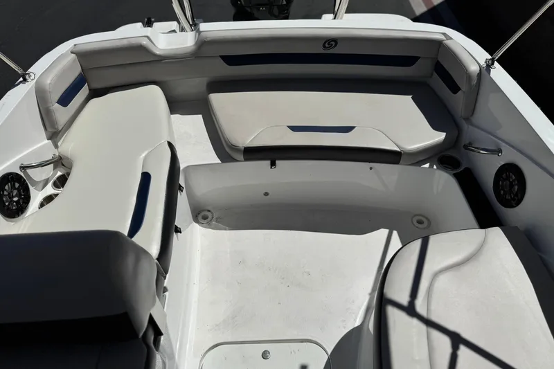Slide: The Image of 2022 Hurricane SunDeck Sport 185 OB boat interior with spacious seating and modern design. - 18