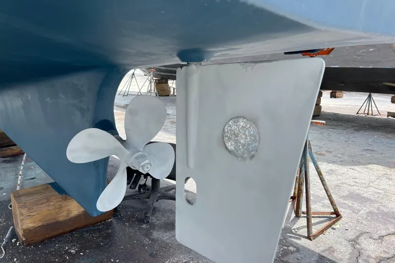 Slide: The Image of Propeller and rudder of 2007 Heritage East Sundeck Trawler on dry dock. - 28