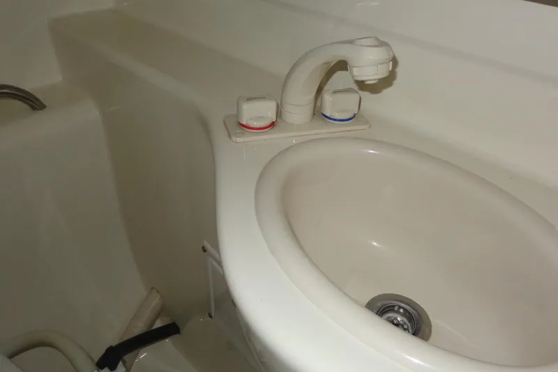 Slide: The Image of Boat bathroom sink with faucet in 2007 Bayliner 285 model. - 43