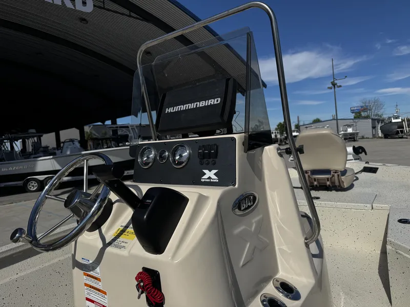 Slide: The Image of Xpress Hyper-Lift Bay Series H20B 2017 - 10