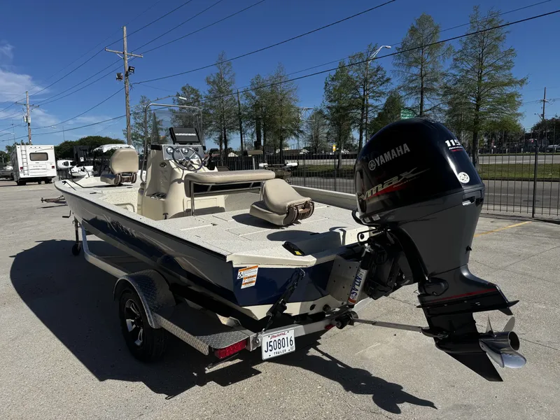 Slide: The Image of Xpress Hyper-Lift Bay Series H20B 2017 - 14