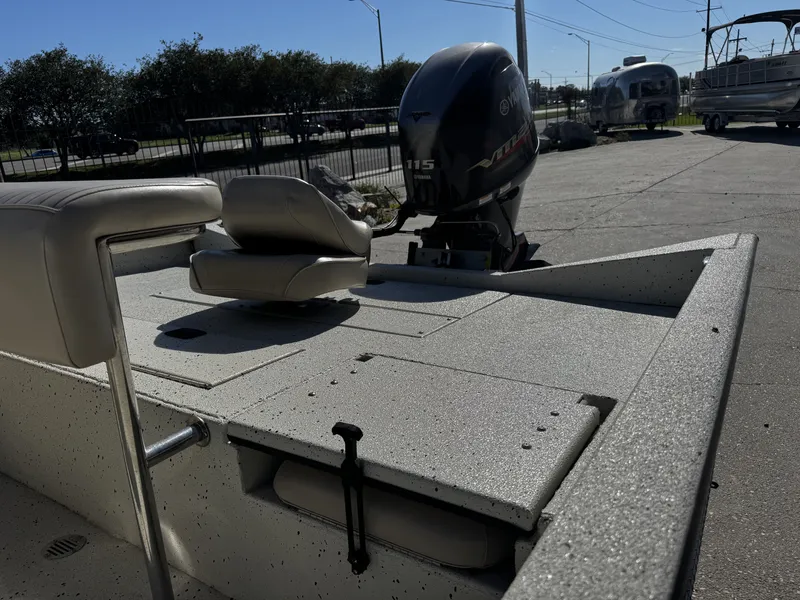 Slide: The Image of Xpress Hyper-Lift Bay Series H20B 2017 - 18