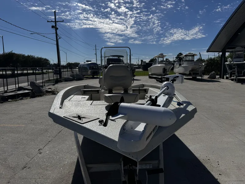 Slide: The Image of Xpress Hyper-Lift Bay Series H20B 2017 - 5