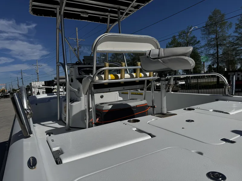 Slide: The Image of Champion 24 Bay Champ 2006 - 12