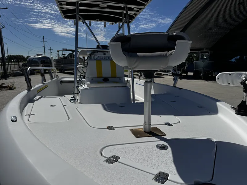 Slide: The Image of Champion 24 Bay Champ 2006 - 9