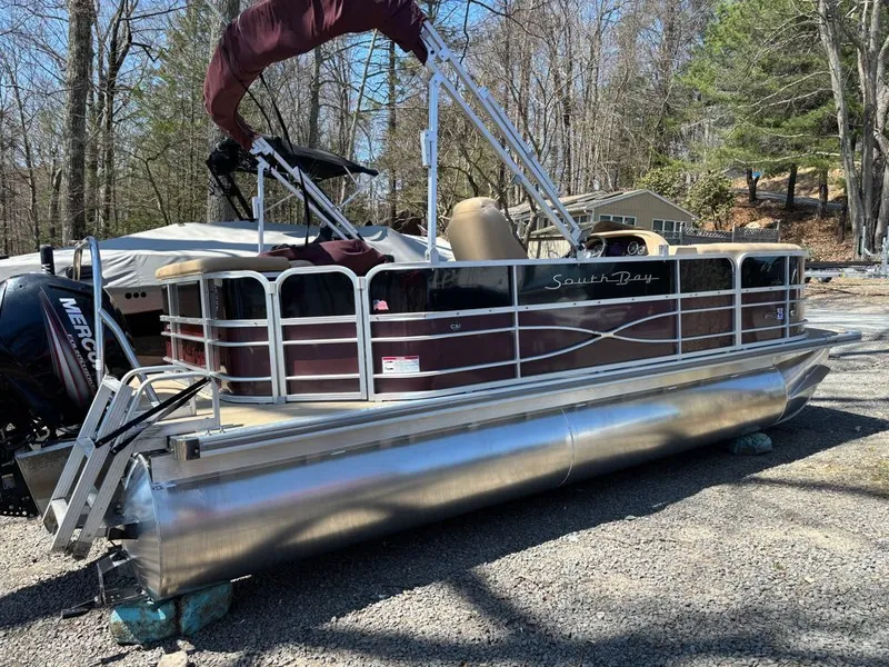 The Image of South Bay 200 Series 220CR 2.0 2019 - 1