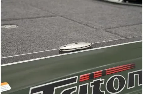 Slide: The Image of Triton 20XP Patriot 2026 - 44