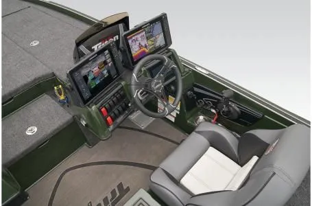 Slide: The Image of Triton 20XP Patriot 2026 - 46