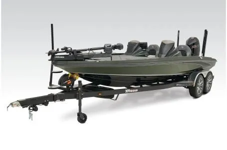 Slide: The Image of Triton 20XP Patriot 2026 - 6