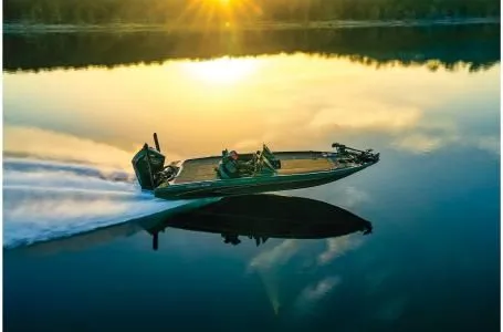 Slide: The Image of Triton 20XP Patriot 2026 - 8