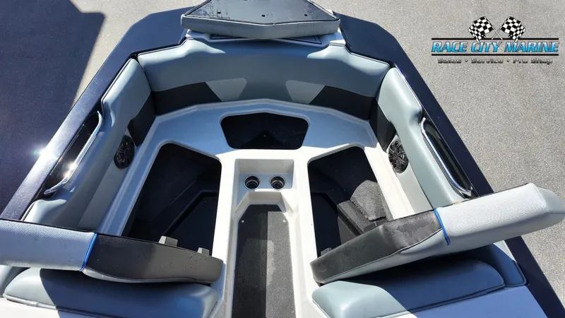 Slide: The Image of Moomba Max 2018 - 16