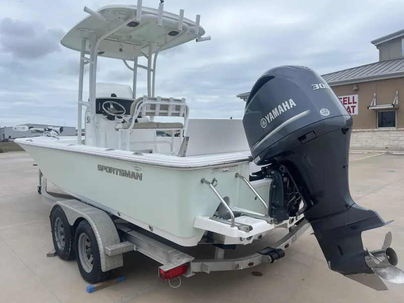 Slide: The Image of Sportsman Masters 247 Bay Boat 2016 - 10