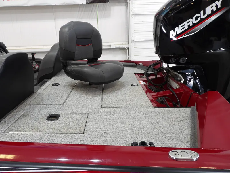 Slide: The Image of Tracker 175 TXW 2023 - 12