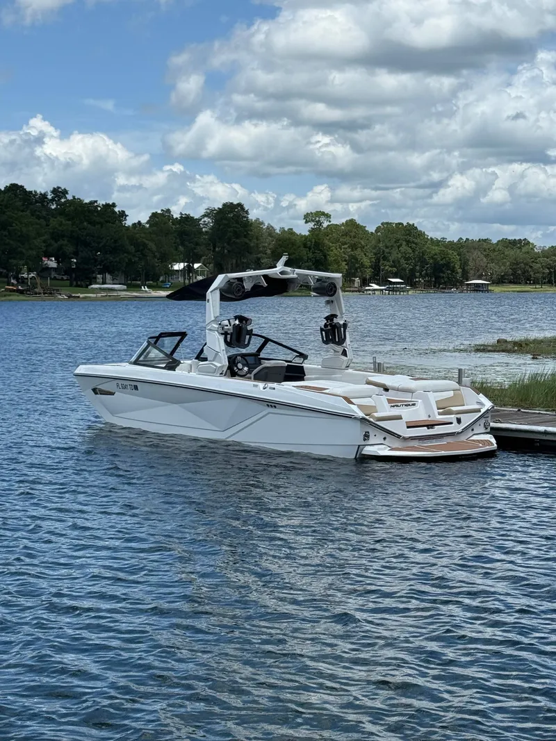 Slide: The Image of Nautique G25 2022 - 20
