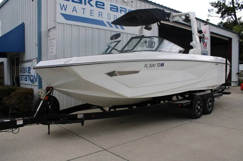 Slide: The Image of Nautique G25 2022 - 6