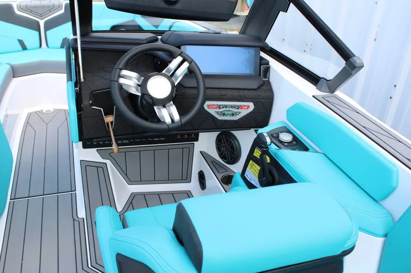 Slide: The Image of Nautique Super Air Nautique GS22 2026 - 7