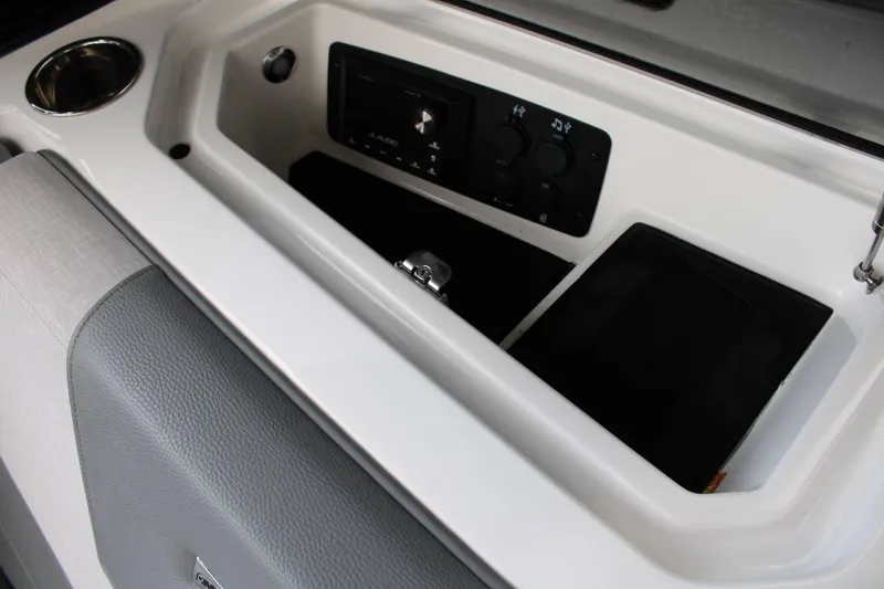 Slide: The Image of Nautique Super Air Nautique GS20 2023 - 10