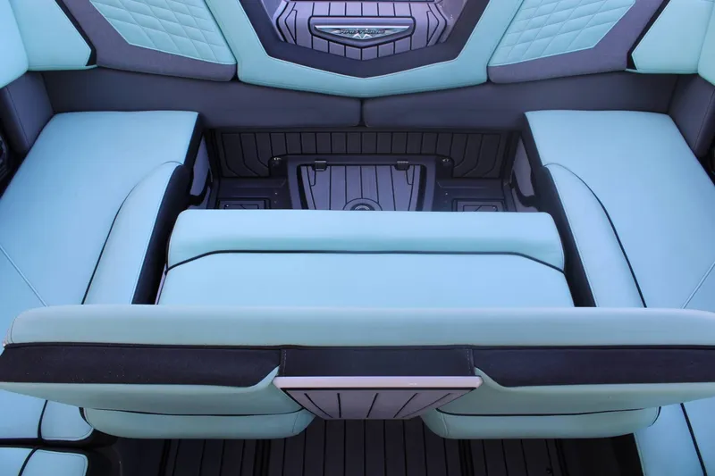 Slide: The Image of Nautique G23 2023 - 22