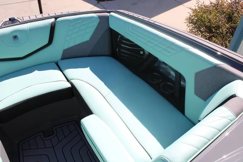 Slide: The Image of Nautique G23 2023 - 7