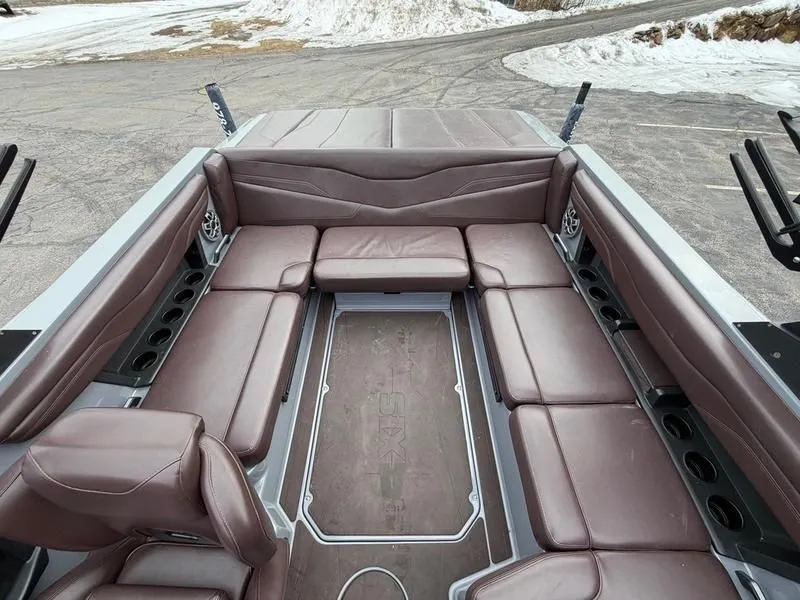 Slide: The Image of Axis T220 2022 - 15