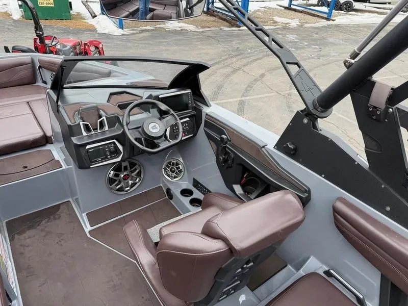 Slide: The Image of Axis T220 2022 - 17