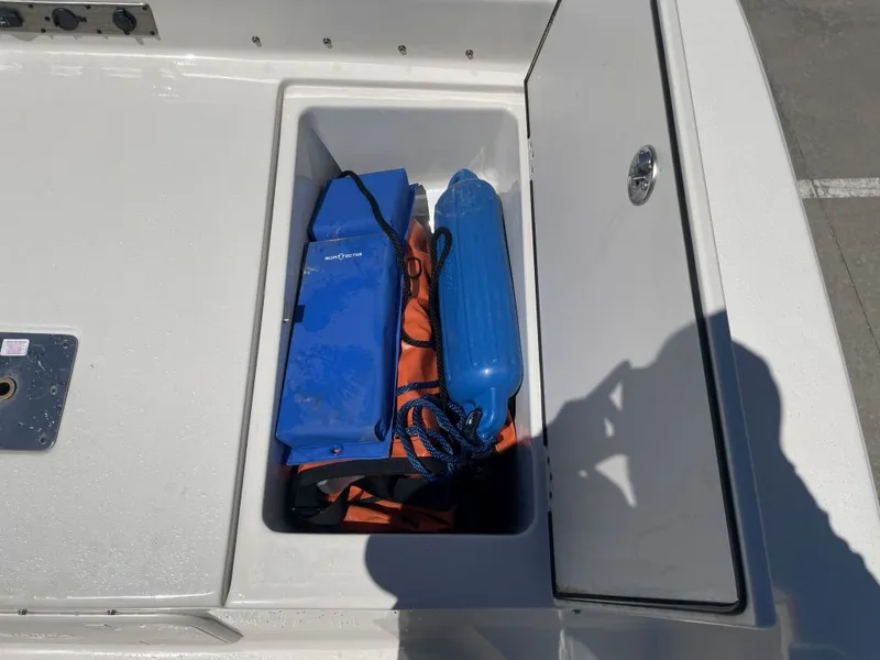 Slide: The Image of Carolina 17 LS 2022 - 14