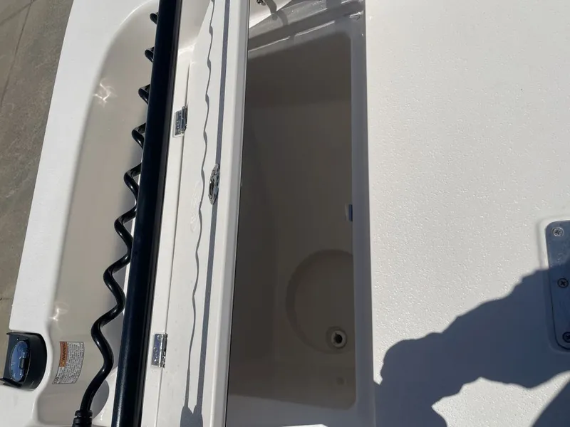 Slide: The Image of Carolina 17 LS 2022 - 15