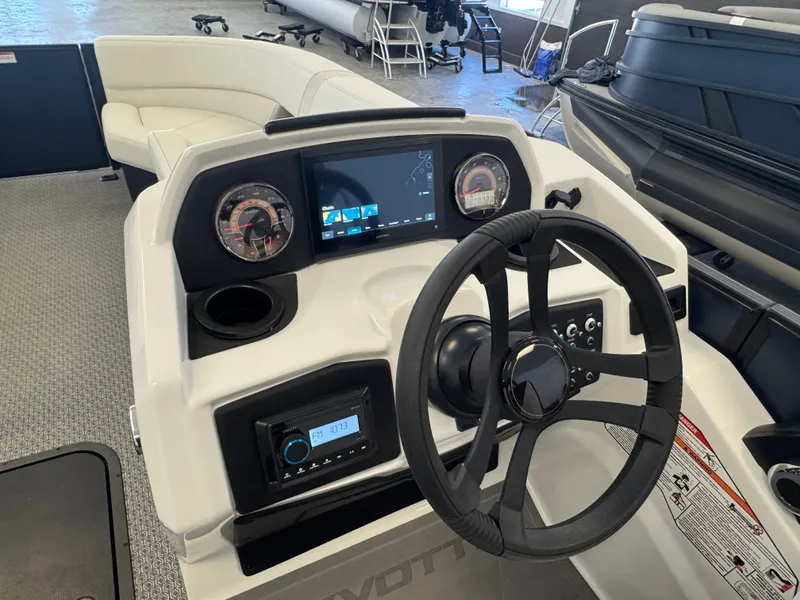 Slide: The Image of Evotti 523CS 2026 - 13