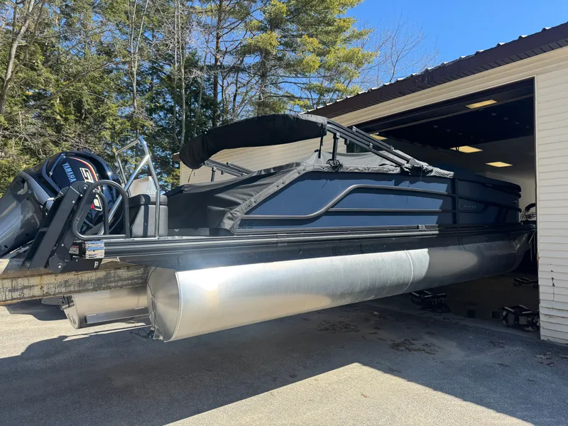 Slide: The Image of Evotti 523CS 2026 - 3