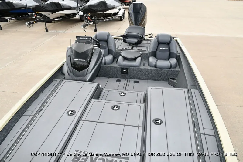Slide: The Image of Tracker Savage 215 Big Catch Package 2026 - 13