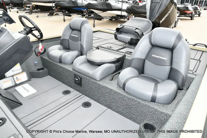 Slide: The Image of Tracker Savage 215 Big Catch Package 2026 - 17