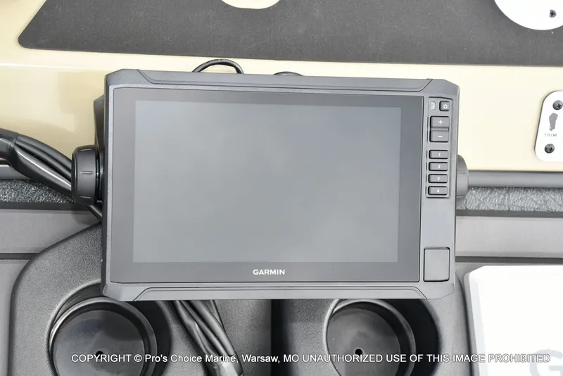 Slide: The Image of Tracker Savage 215 Big Catch Package 2026 - 3