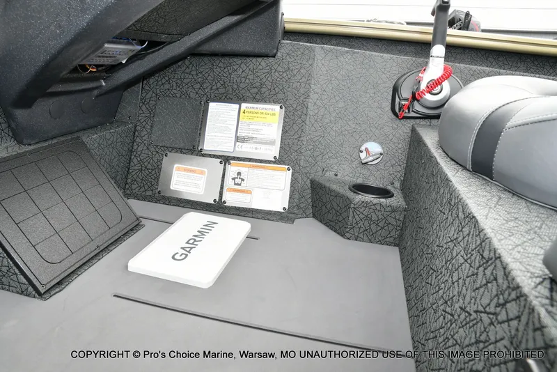 Slide: The Image of Tracker Savage 215 Big Catch Package 2026 - 46