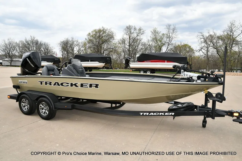 Slide: The Image of Tracker Savage 215 Big Catch Package 2026 - 78