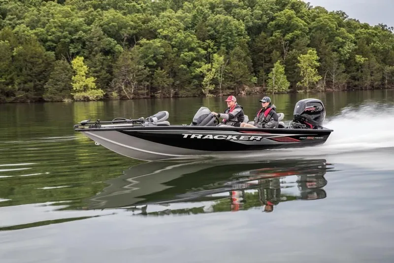 Slide: The Image of Tracker Pro Team 190 TX 2019 - 36