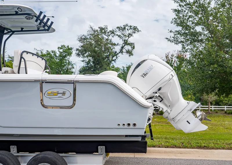 Slide: The Image of Sea Hunt Ultra 275 SE 2026 - 3