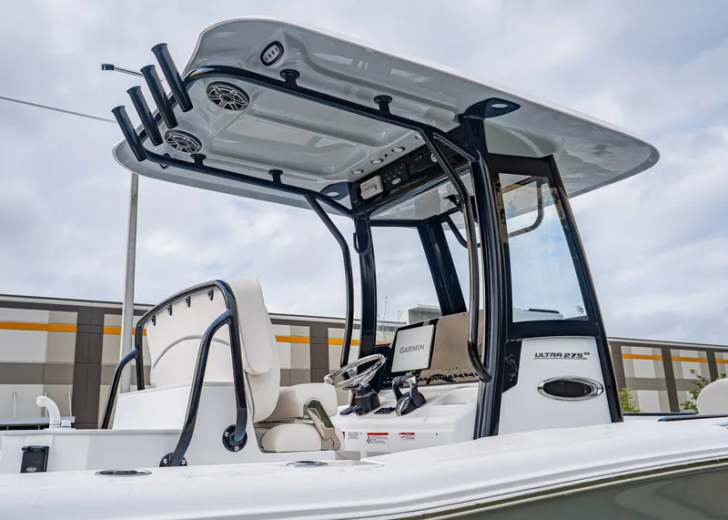 Slide: The Image of Sea Hunt Ultra 275 SE 2026 - 5