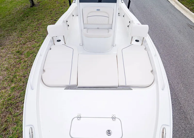 Slide: The Image of Sea Hunt BX 25 FS 2026 - 16