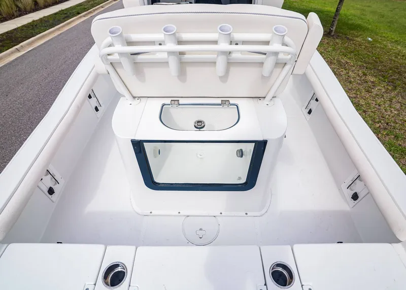 Slide: The Image of Sea Hunt BX 25 FS 2026 - 7