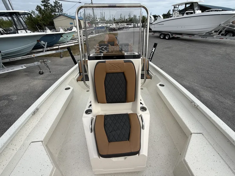 Slide: The Image of Xpress Hyper-Lift Bay Series HYD JP-TERROVA-XPLORE 9 2026 - 9